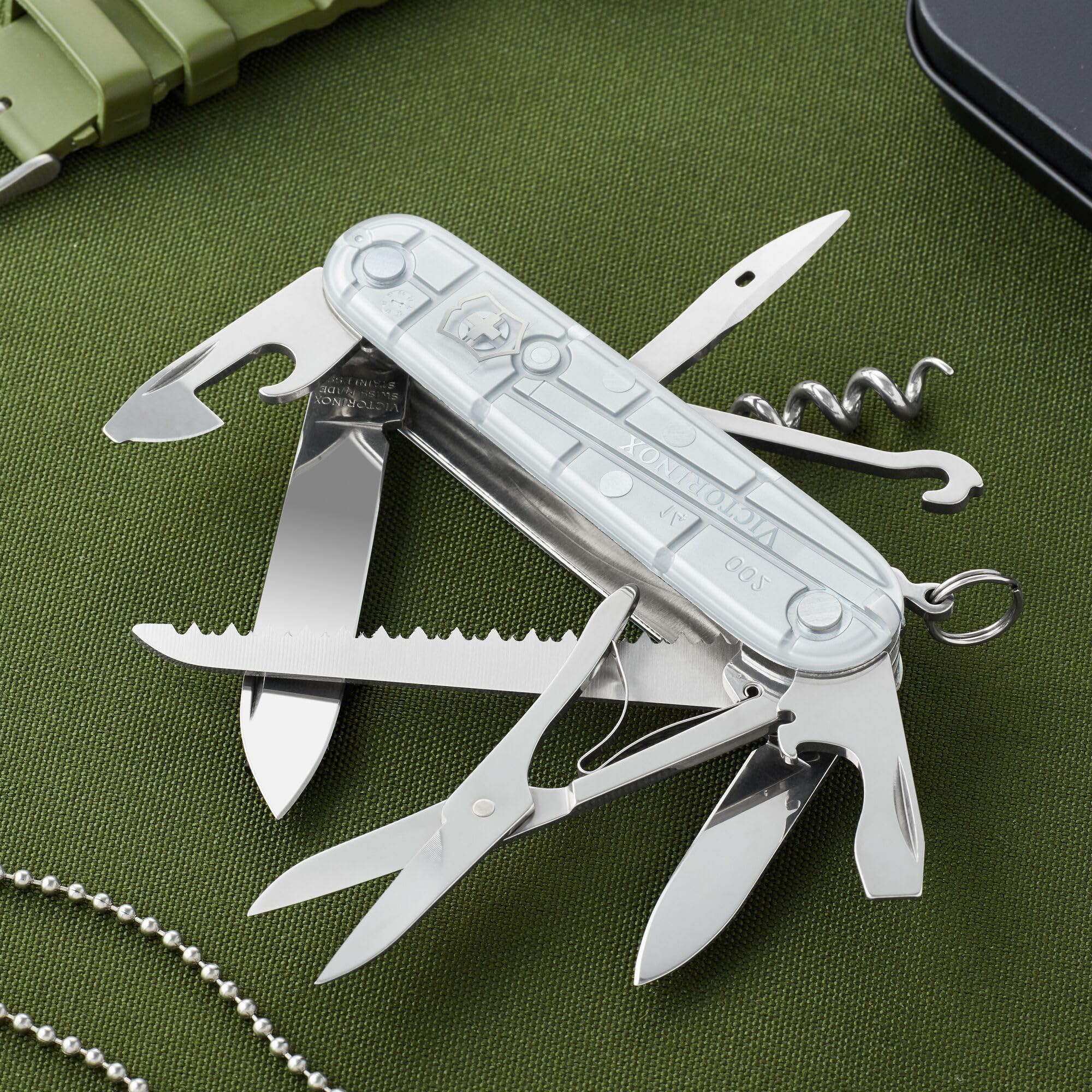 VICTORINOX(ビクトリノックス) ハントマン Hantsman 1.3713 [並行輸入品] Victorinox ハントマン シルバーテック - 1.3713.T7